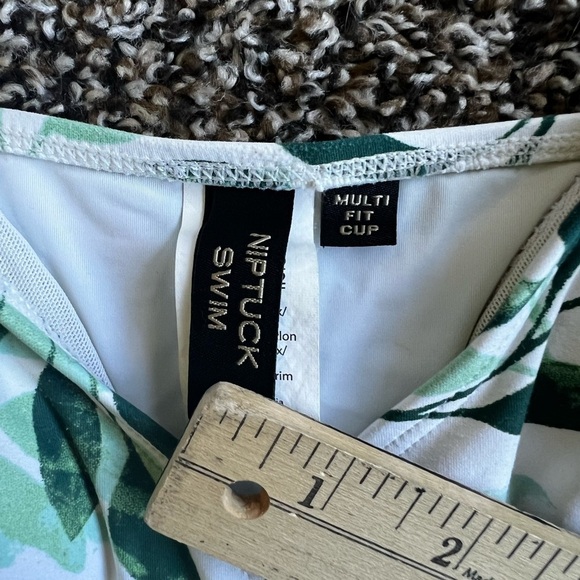 Niptuck Swim tankini - Picture 7 of 8